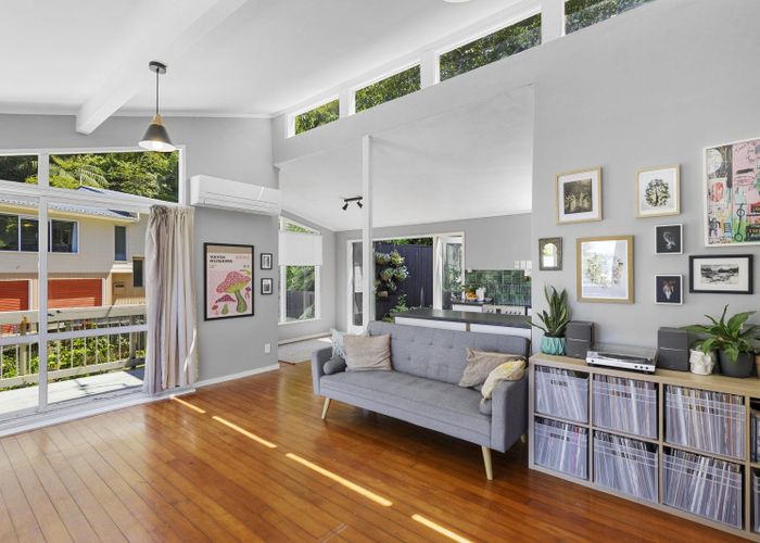  at 89 Mulberry Street, Normandale, Lower Hutt