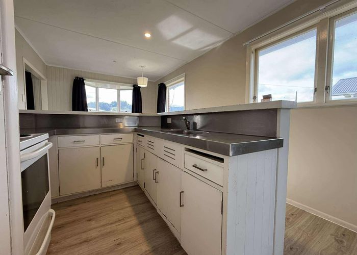  at 71 Karamu Crescent, Wainuiomata, Lower Hutt, Wellington