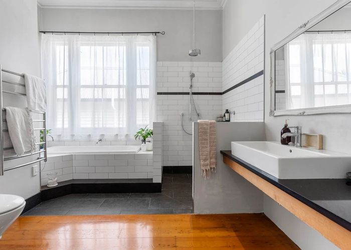  at 5 Cockburn Street, Grey Lynn, Auckland