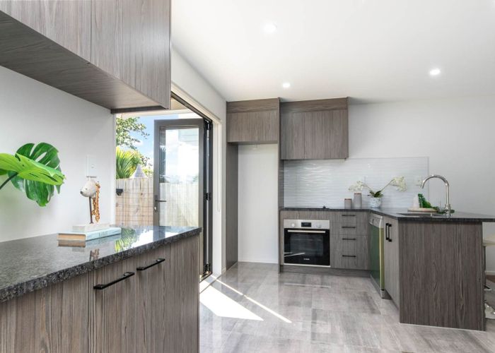  at 48B Waddell Avenue, Point England, Auckland City, Auckland