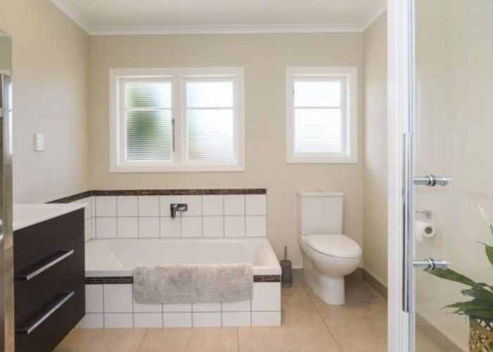  at 38A Kingston Street, Awapuni, Palmerston North, Manawatu / Whanganui