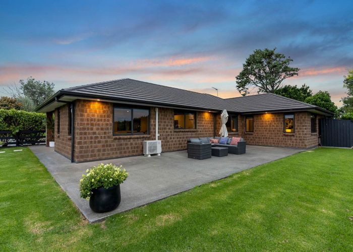  at 4 Armstrong Way, Waiuku, Waiuku