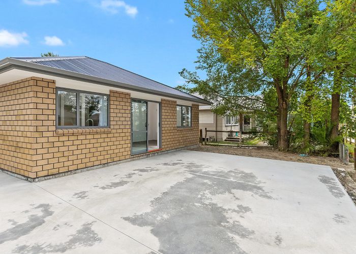  at 1a Yeats Cr, Fairfield, Hamilton, Waikato