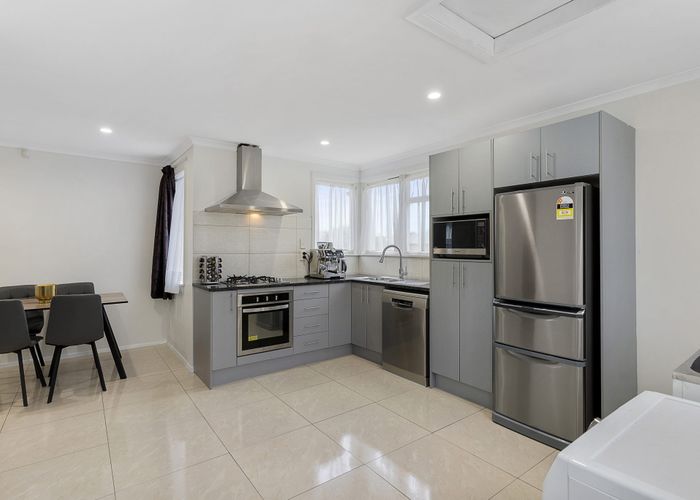  at 20B Ashgrove Road, Mangere, Auckland