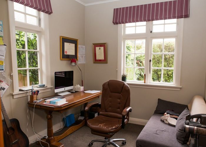  at 4 Omar Street, Khandallah, Wellington, Wellington