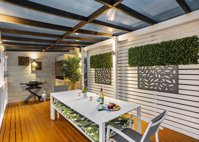  at 27 Ormonde Drive, Silverdale, Silverdale