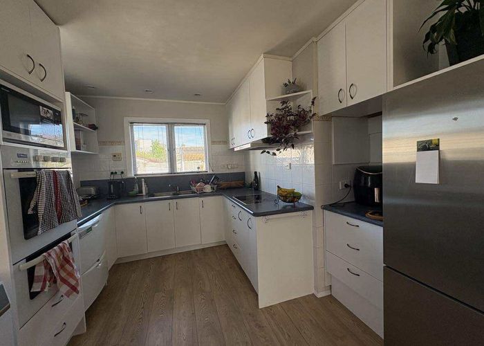  at 15 Marion, Silverstream, Upper Hutt, Wellington