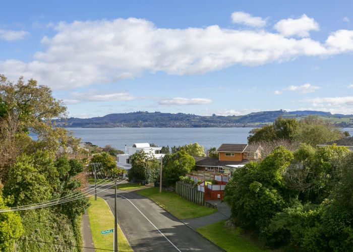  at 1 Norfolk Road, Waipahihi, Taupo