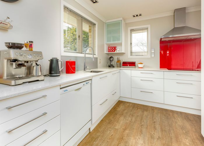  at 11 Glenbrook Road, Karaka, Papakura