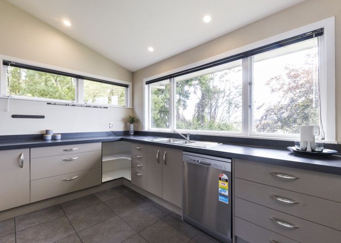  at 4 Waicola Drive, Fitzherbert, Palmerston North