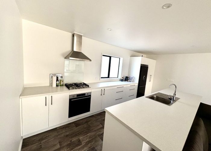  at 15 Rose Crescent, Kawaha Point, Rotorua, Bay Of Plenty