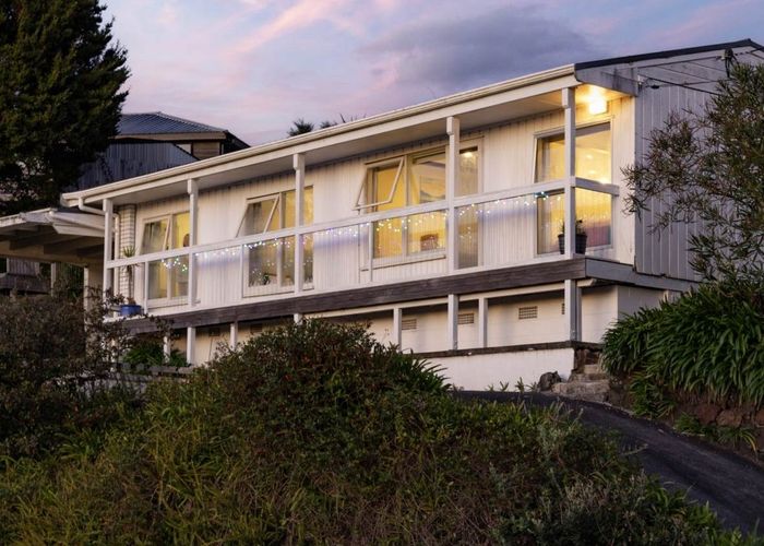  at 123 Victory Road, Laingholm, Auckland