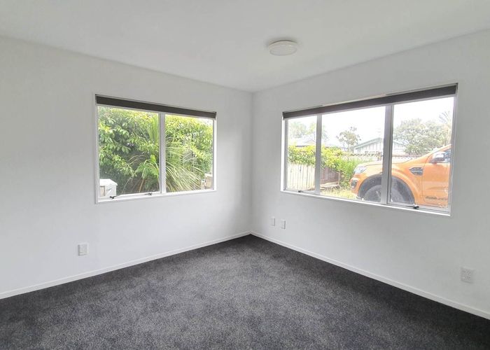 at 33A Cascades Road, Pakuranga, Manukau City, Auckland