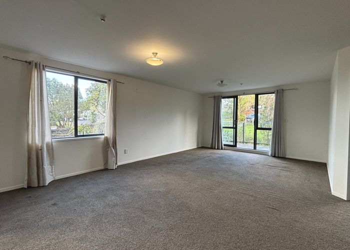  at 1/68 Mountain Road, Mount Wellington, Auckland City, Auckland