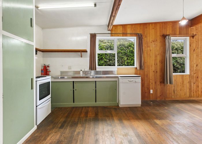  at 8 Estuary Street, Makara-Ohariu, Wellington, Wellington