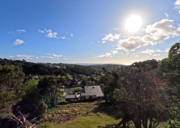  at 951 East Coast Road, Torbay, North Shore City, Auckland