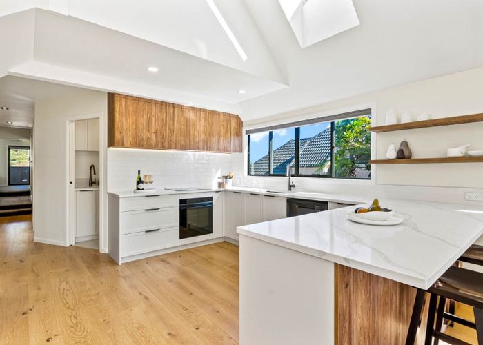  at 1/16 Waiake Street, Torbay, North Shore City, Auckland