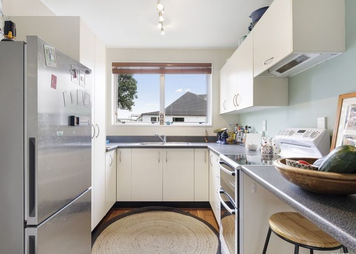  at 8A Childers Terrace, Kilbirnie, Wellington