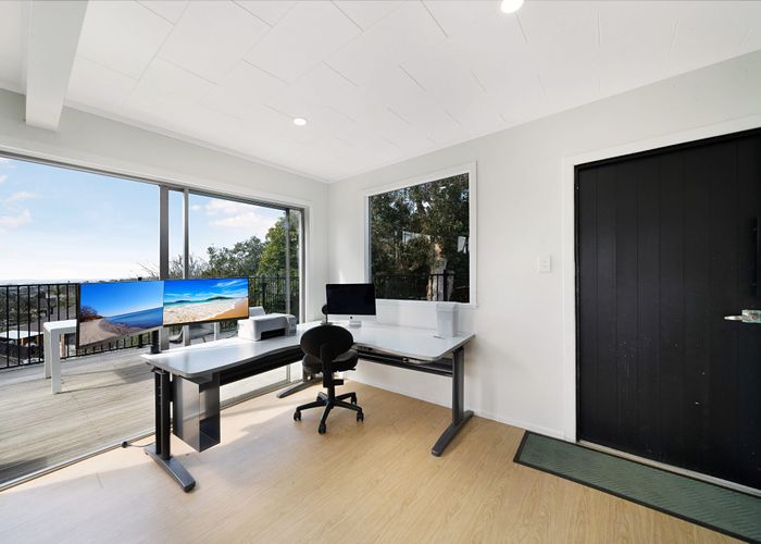  at 261 Sturges Road, Henderson, Auckland