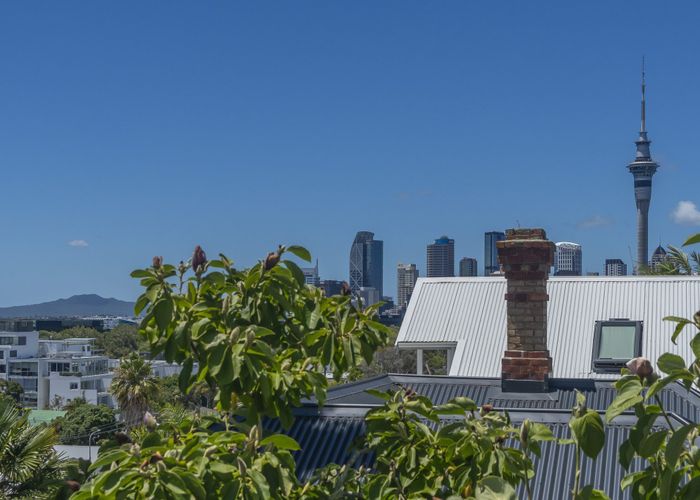 at 28 Wood Street, Freemans Bay, Auckland