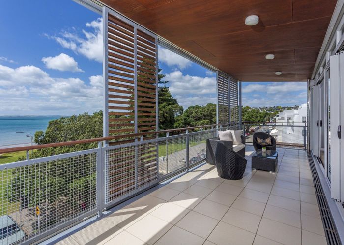  at 23/6 Beach Front Lane, Browns Bay, North Shore City, Auckland