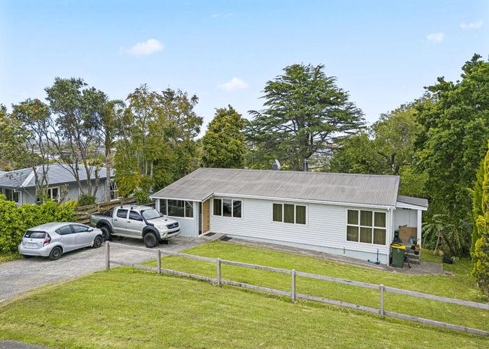  at 9 Waterloo Street, Howick, Manukau City, Auckland