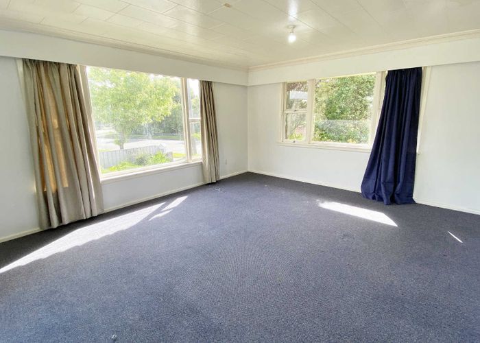  at 7 Reading Street, Upper Riccarton, Christchurch