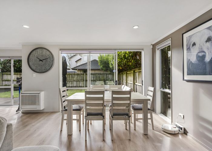  at 16 Sires Parkway, Takanini, Auckland