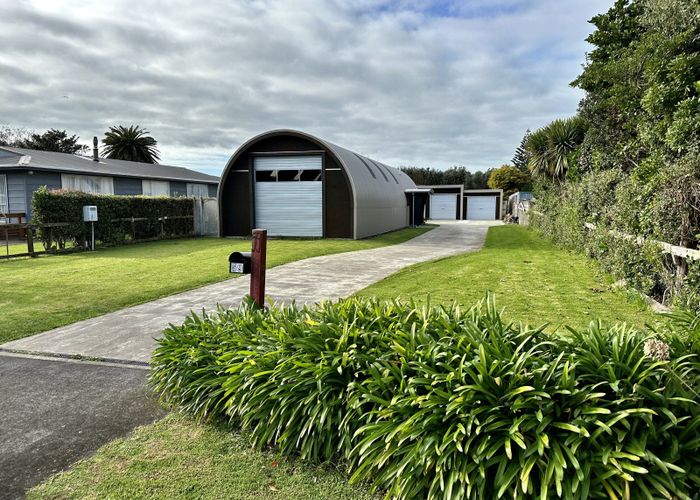  at 59 Longfellow Road, Ōpunake
