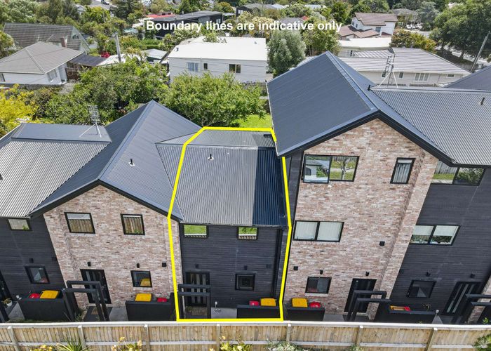  at 6/137 View Road, Sunnyvale, Auckland