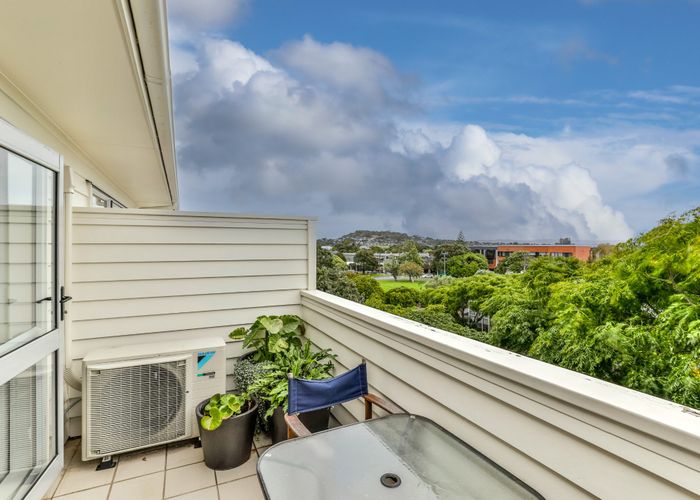  at 504/26 Morningside Drive, Morningside, Auckland City, Auckland