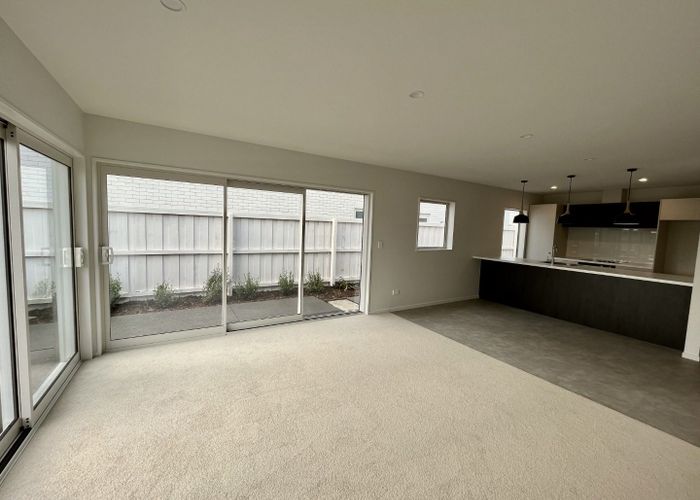  at 5 Pye Road, Geraldine Downs