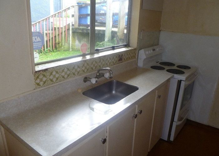  at 86A Glendale Road, Glen Eden, Waitakere City, Auckland