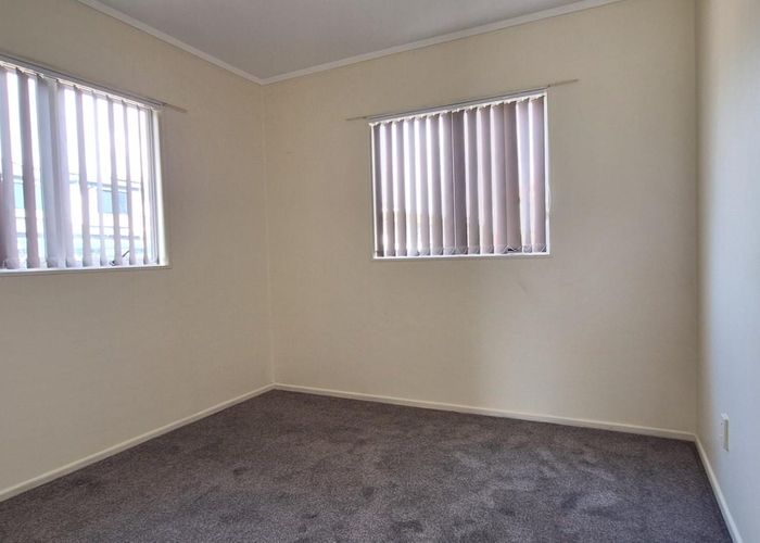  at 1/657 Massey Road, Mangere East, Manukau City, Auckland