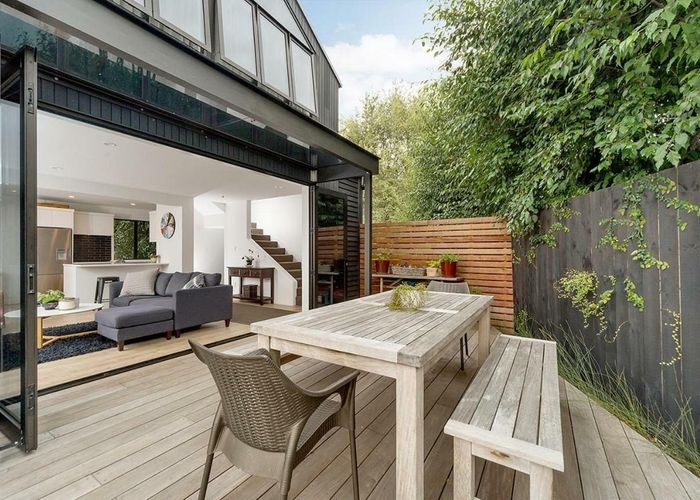  at 21 Rawhiti Road, One Tree Hill/1 Wood Street, Freemans Bay, Auckland City, Auckland