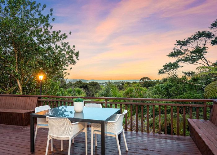  at 326 Titirangi Road, Titirangi, Waitakere City, Auckland