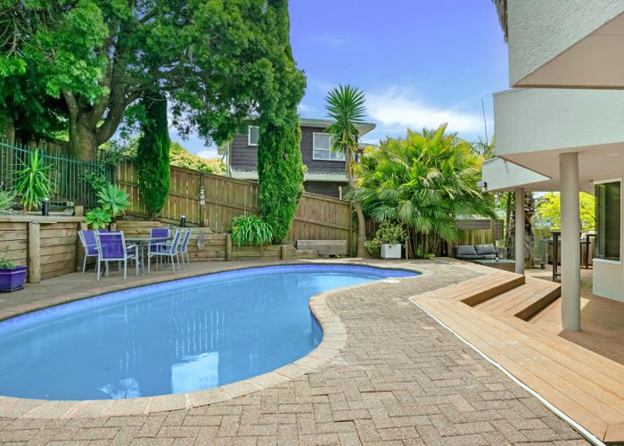  at 41 Marina View Drive, West Harbour, Auckland