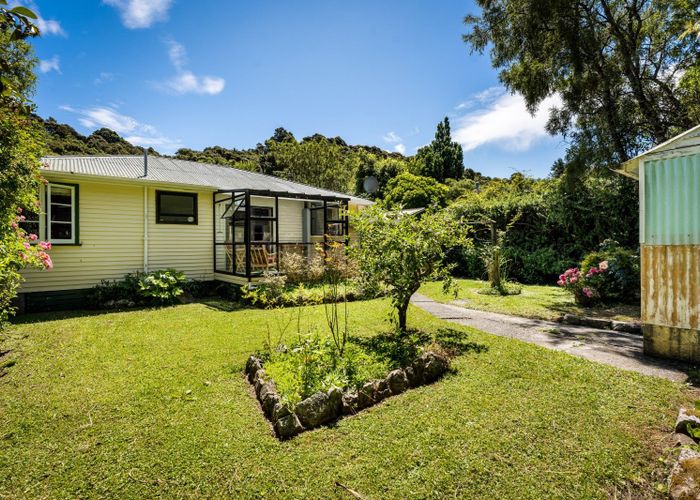  at 98 Hair Street, Wainuiomata, Lower Hutt