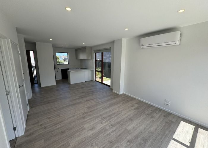  at 10 Maea Lane, Mount Roskill, Auckland
