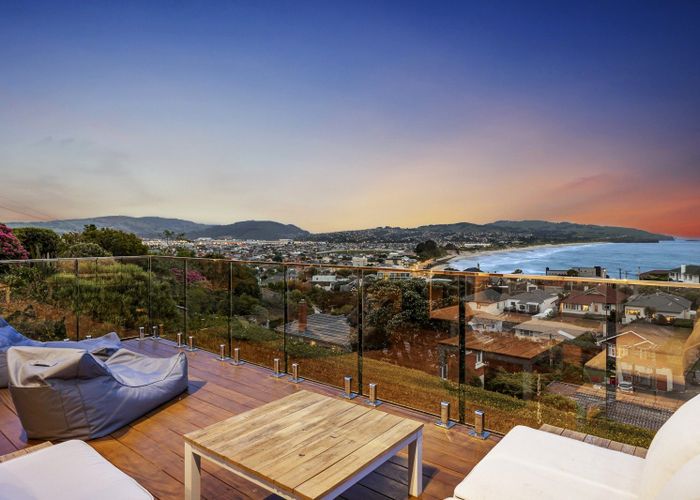  at 54 Cliffs Road, Saint Clair, Dunedin