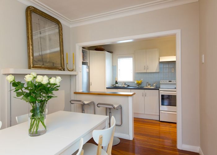  at 6 Mars Avenue, Sandringham, Auckland