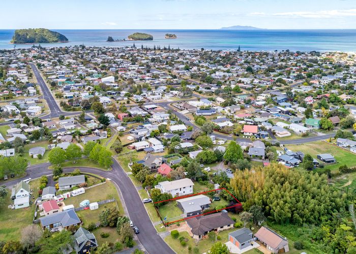  at 107 Avalon Place, Whangamata