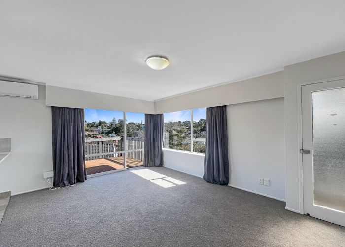  at 11B Eastwood Rise, Browns Bay, North Shore City, Auckland