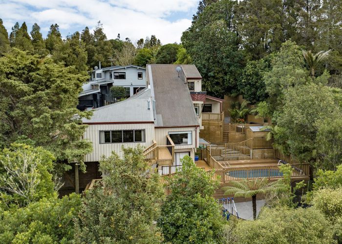 For rent Terrace, Torbay, North Shore City, Auckland