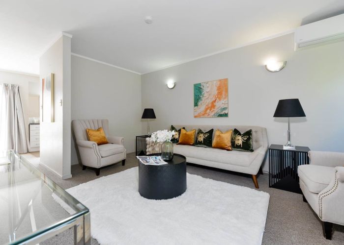  at 2/180 Green Lane West, Greenlane, Auckland