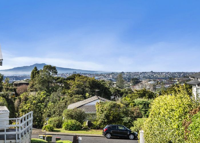  at 3/7 Lydia Avenue, Northcote, Auckland
