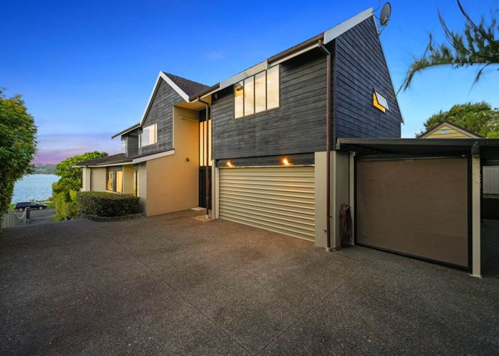  at 77 The Terrace, Herald Island, Waitakere City, Auckland