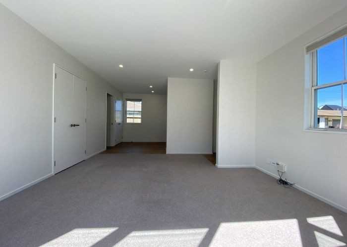  at 1/33  Dickens Street, Addington, Christchurch City, Canterbury