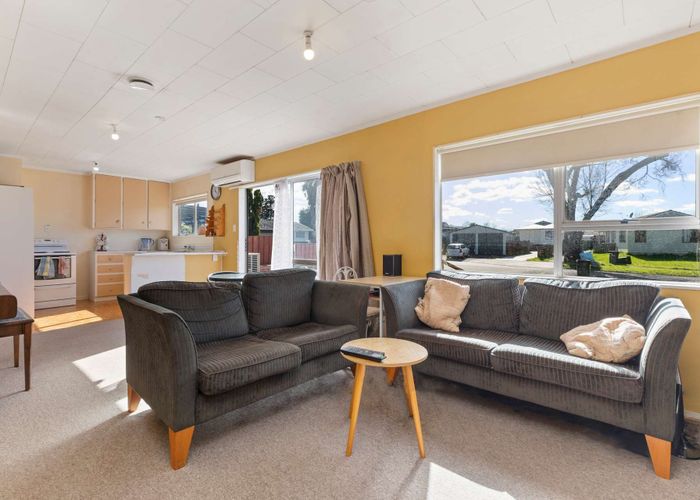  at 1/30 Waiari Road, Conifer Grove, Takanini