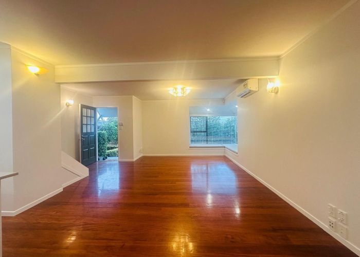  at 2/23 Carlton Street, Hillsborough, Auckland City, Auckland